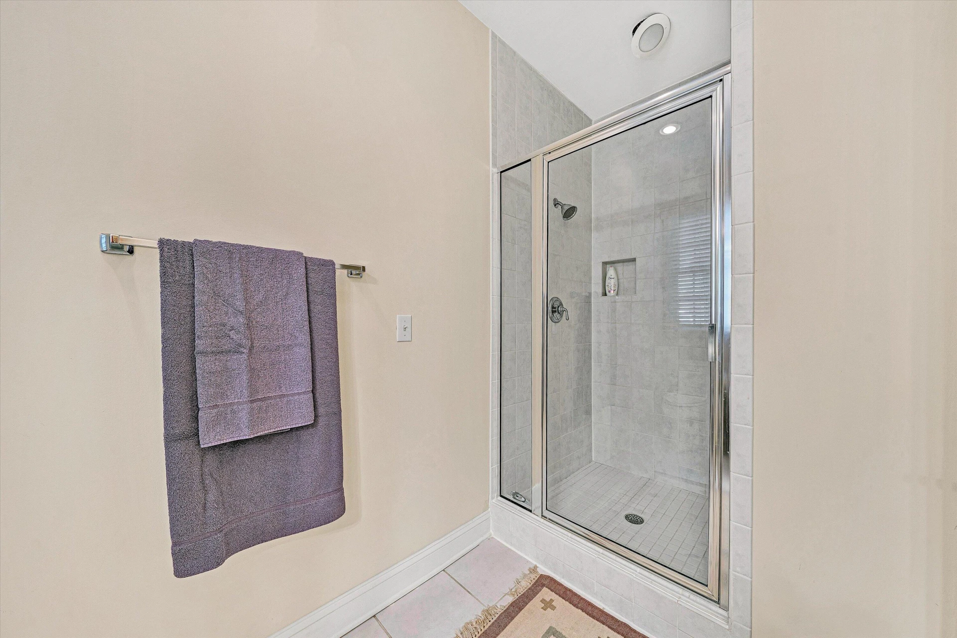 127 Village Green DR - Photo 16