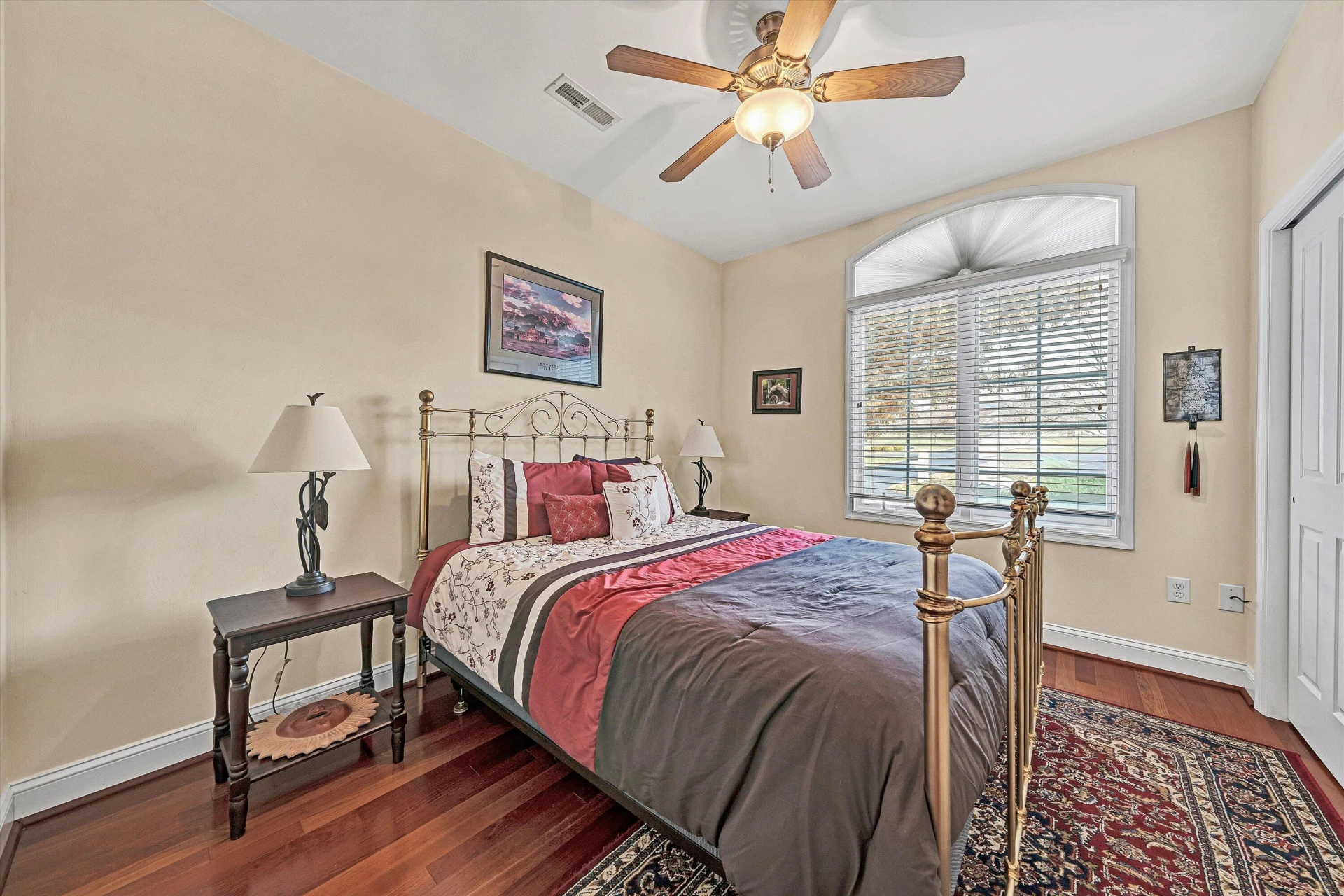 127 Village Green DR - Photo 17