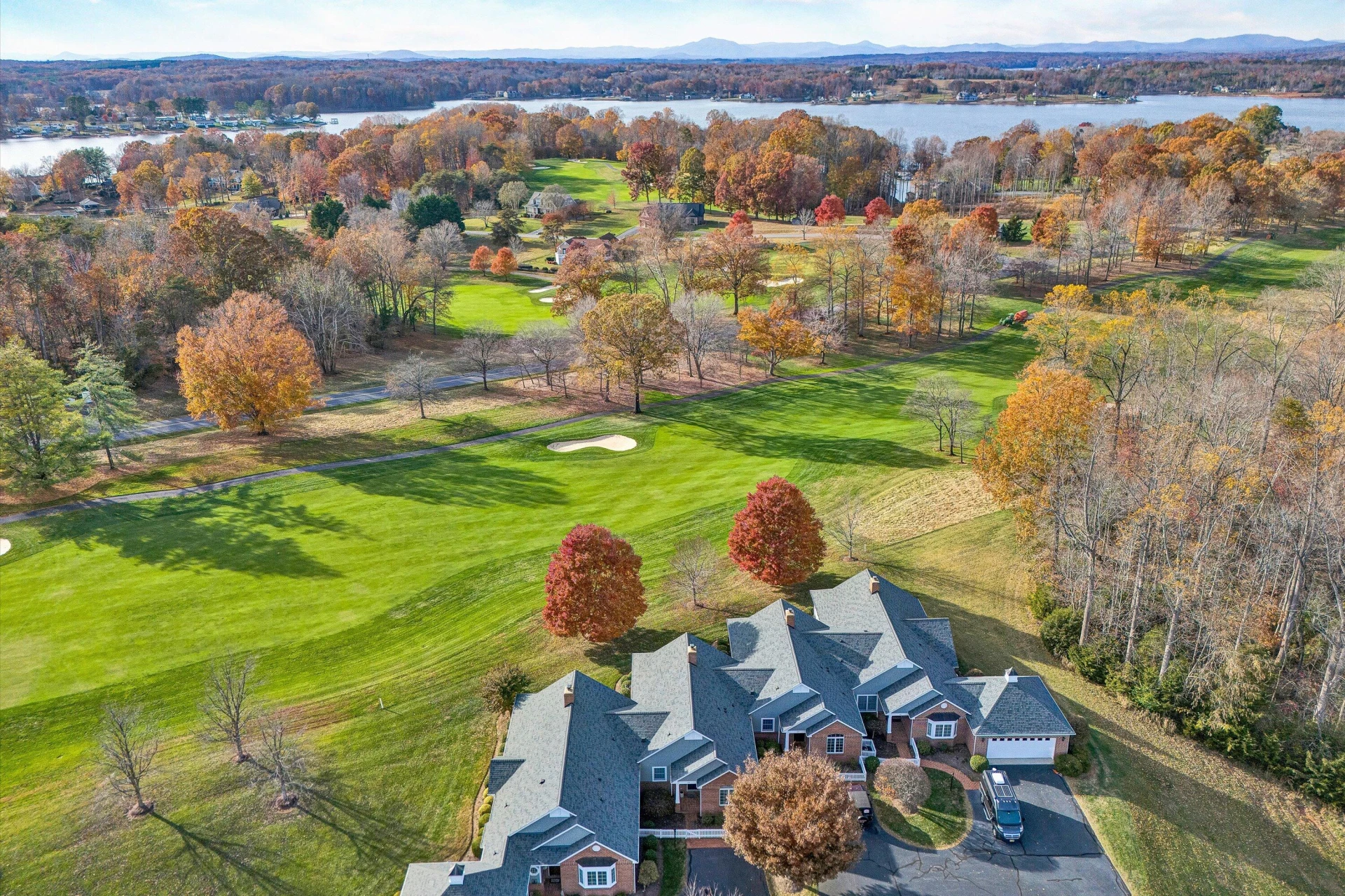 127 Village Green DR - Photo 24