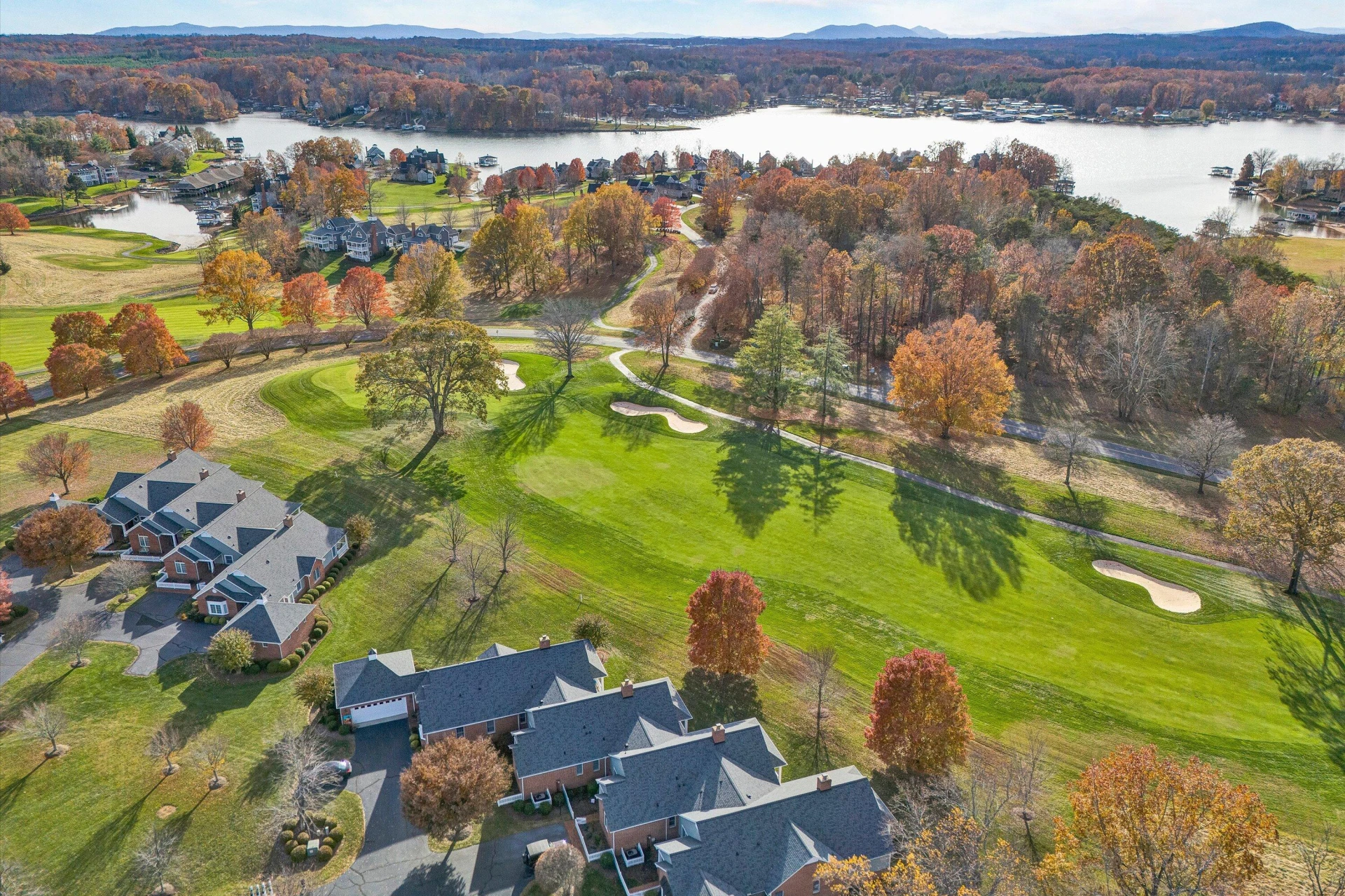 127 Village Green DR - Photo 26
