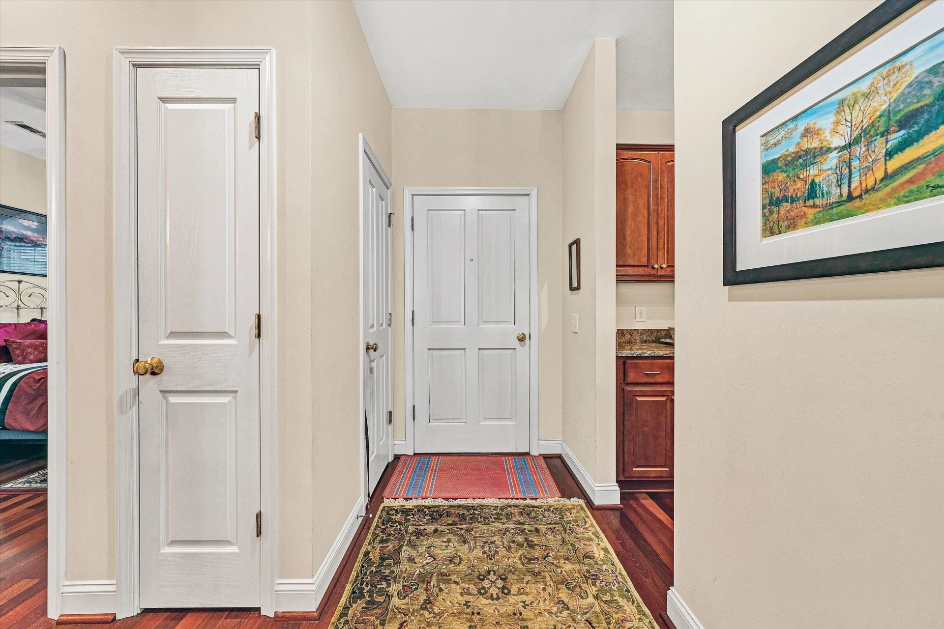 127 Village Green DR - Photo 4