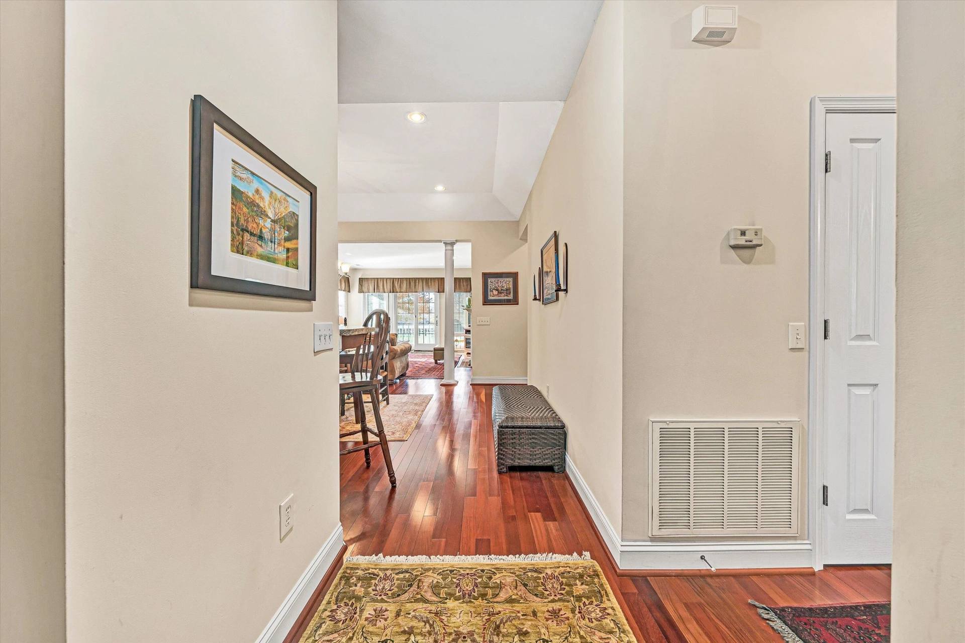 127 Village Green DR - Photo 5