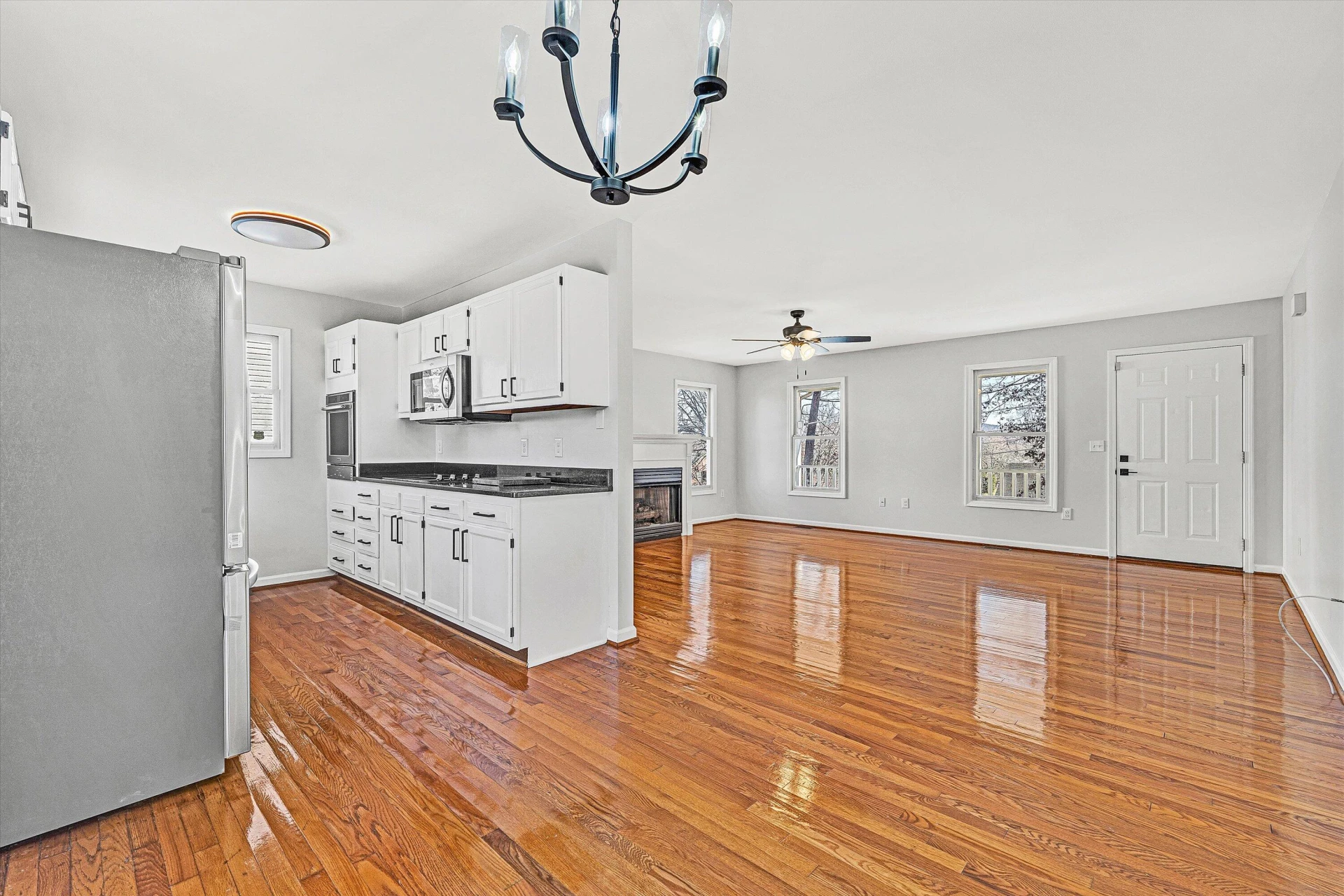 3617 View AVE - Photo 12
