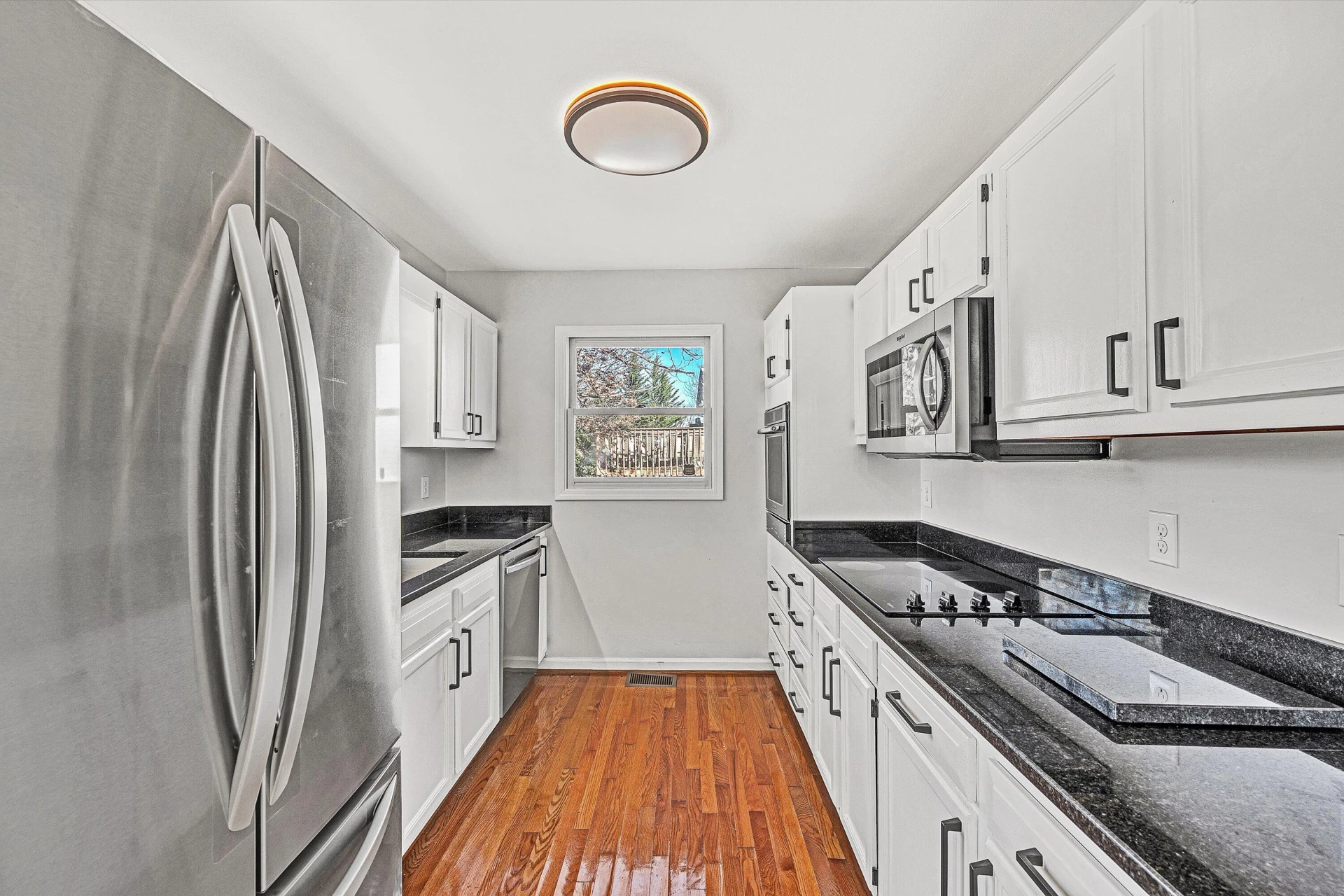3617 View AVE - Photo 13