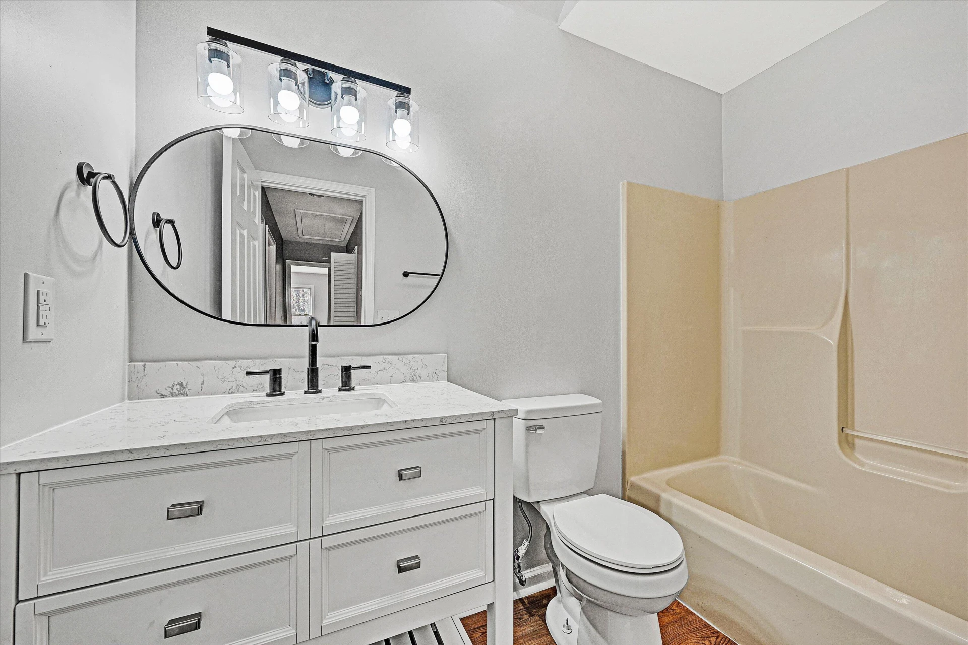 3617 View AVE - Photo 21