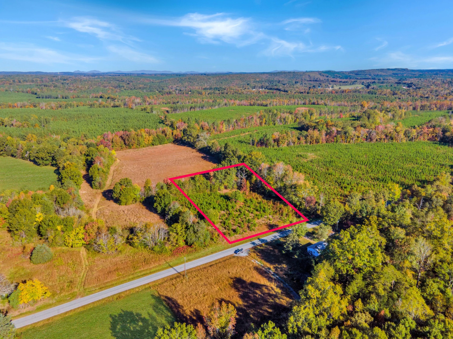 677 White Fall RD
