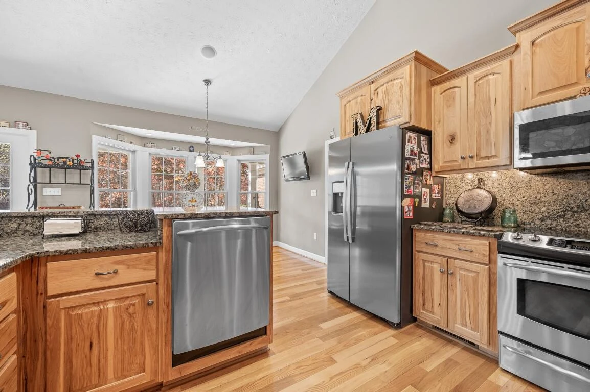 1422 Hidden Oaks LN - Photo 26