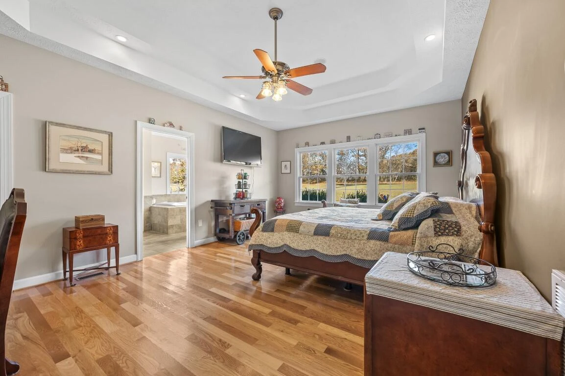 1422 Hidden Oaks LN - Photo 30