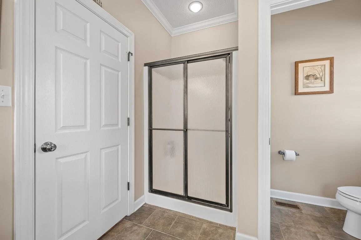 1422 Hidden Oaks LN - Photo 35