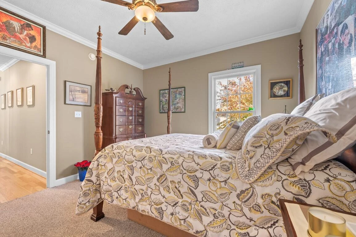 1422 Hidden Oaks LN - Photo 41