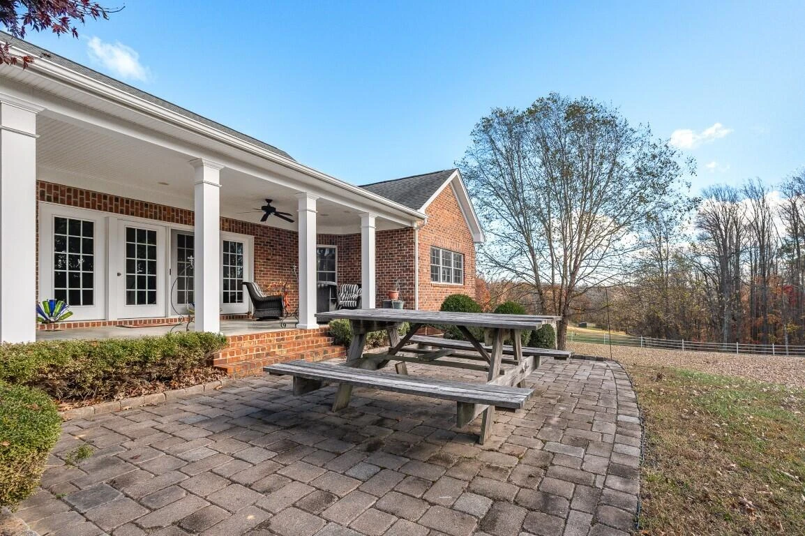 1422 Hidden Oaks LN - Photo 62
