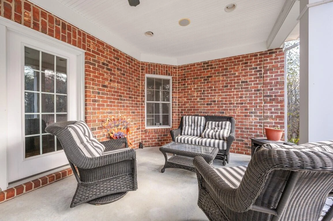 1422 Hidden Oaks LN - Photo 63