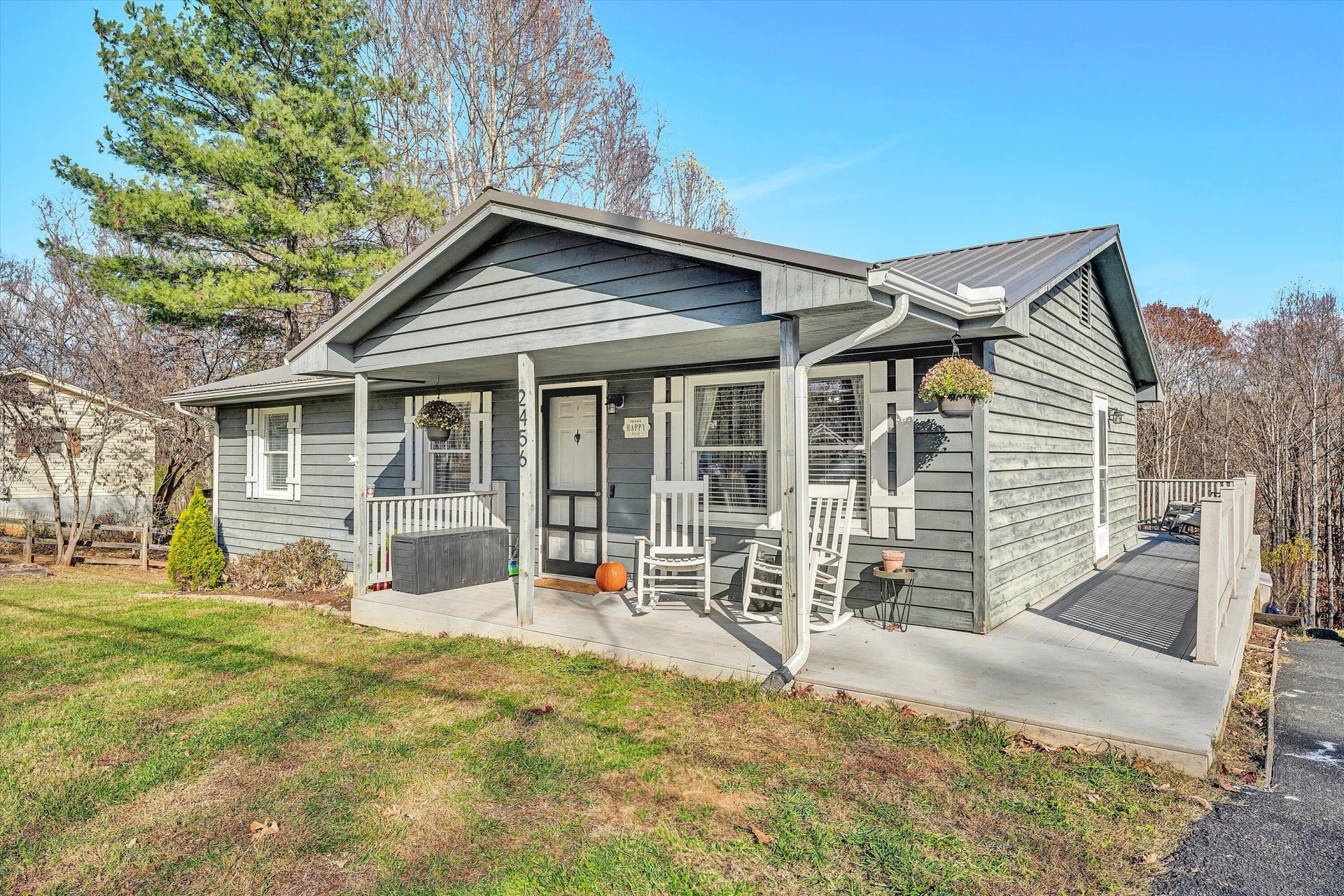 2456 Thomasson Mill RD - Photo 2