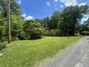 521 Shady Acres DR - Photo 2