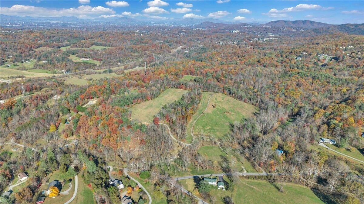 6742 Dawnwood & 0 Poage Valley RD - Photo 20
