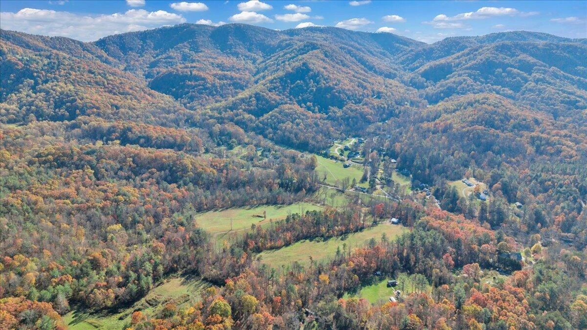 6742 Dawnwood & 0 Poage Valley RD - Photo 28