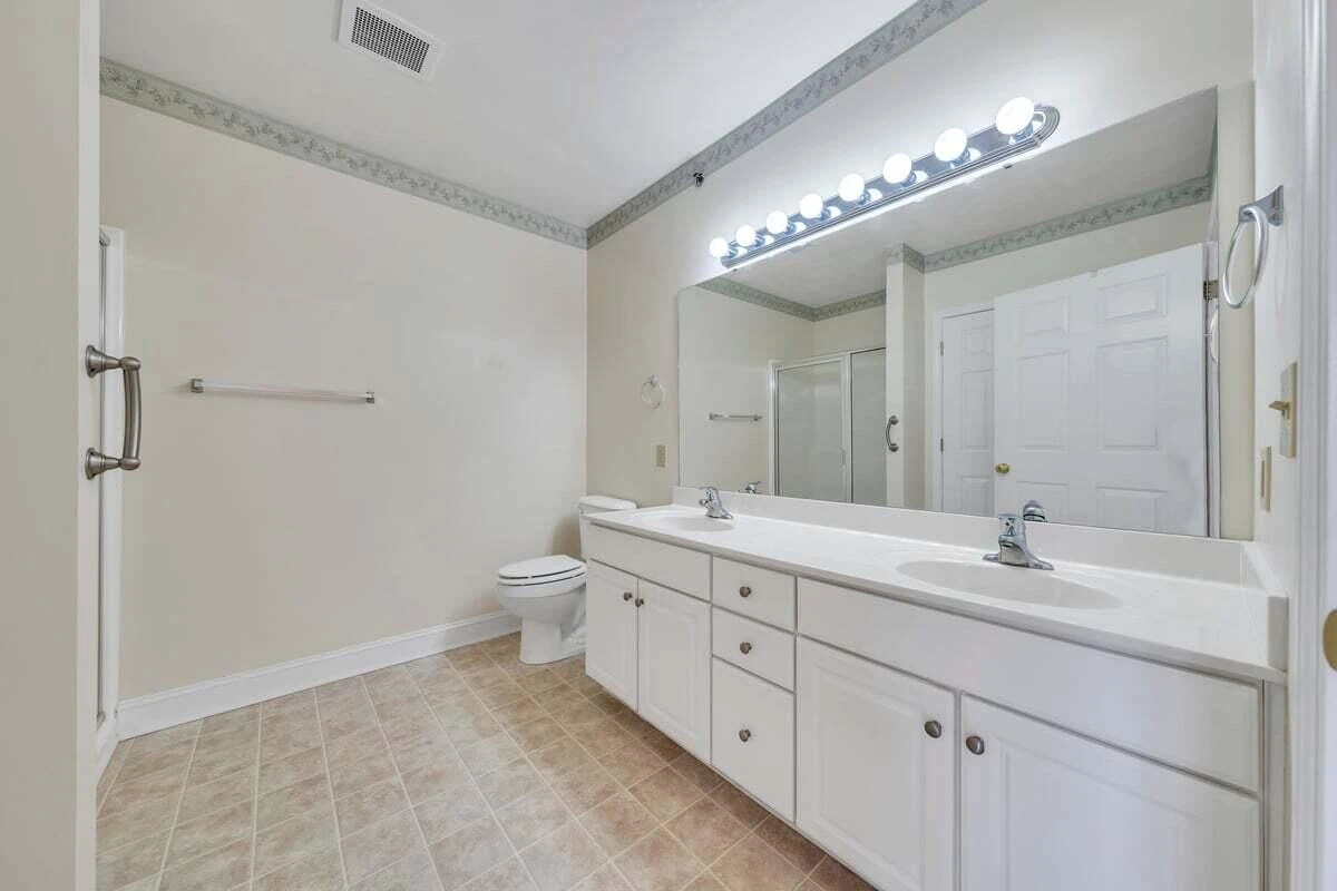4444 Pheasant Ridge RD #207 - Photo 31