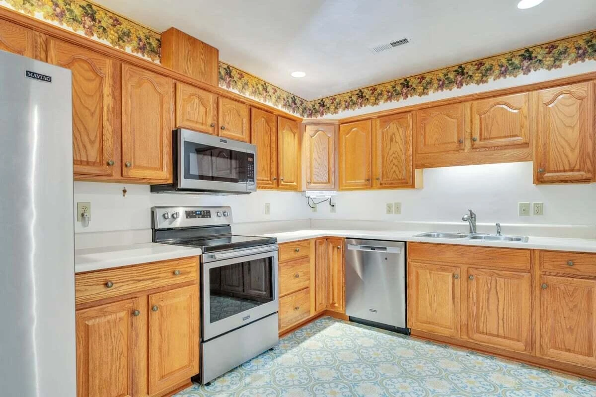 4444 Pheasant Ridge RD #207 - Photo 37