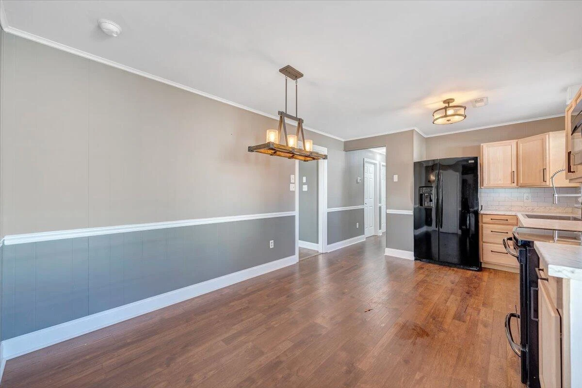 6714 Albert RD - Photo 14