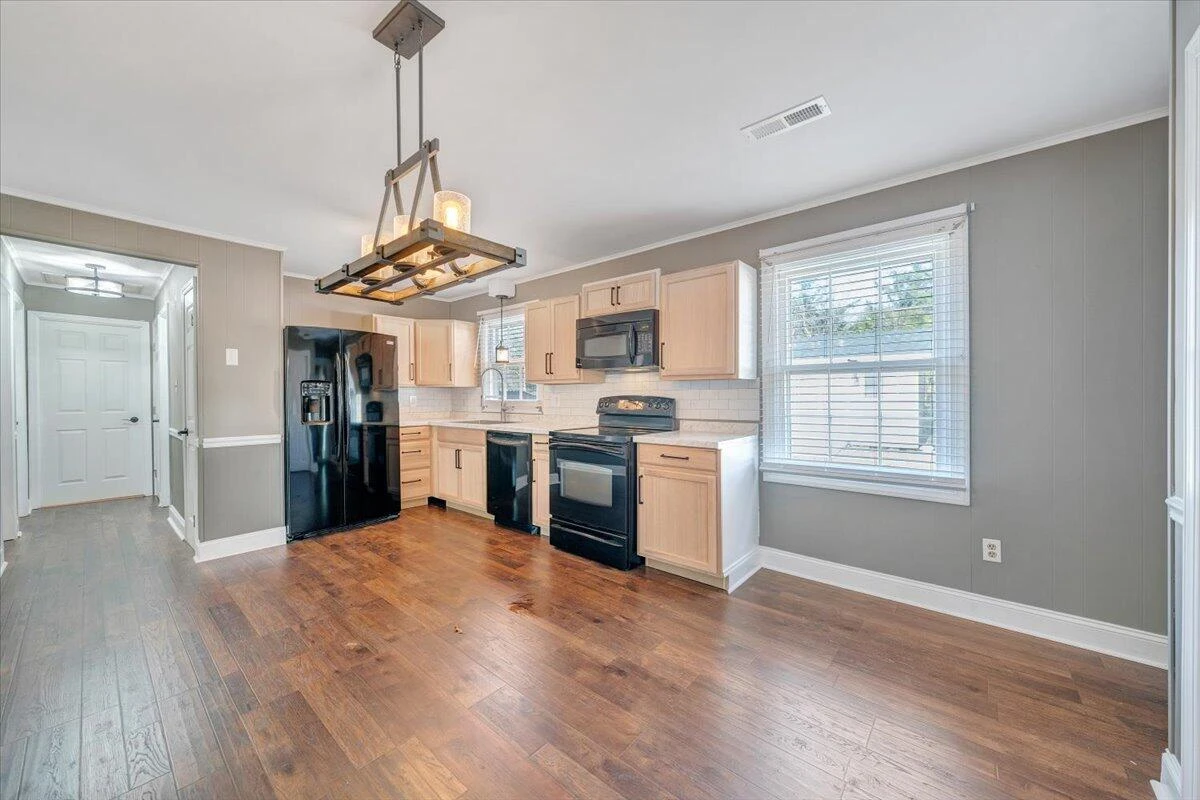 6714 Albert RD - Photo 15