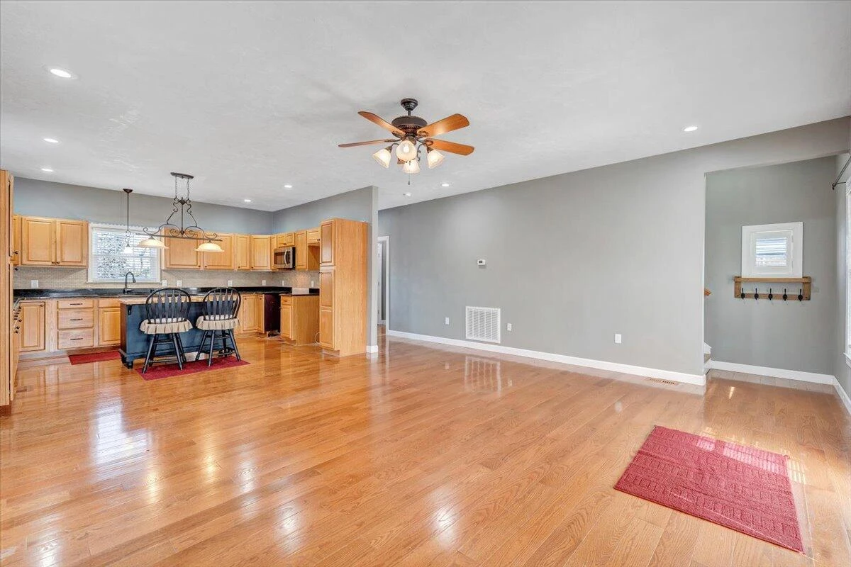 6714 Albert RD - Photo 32