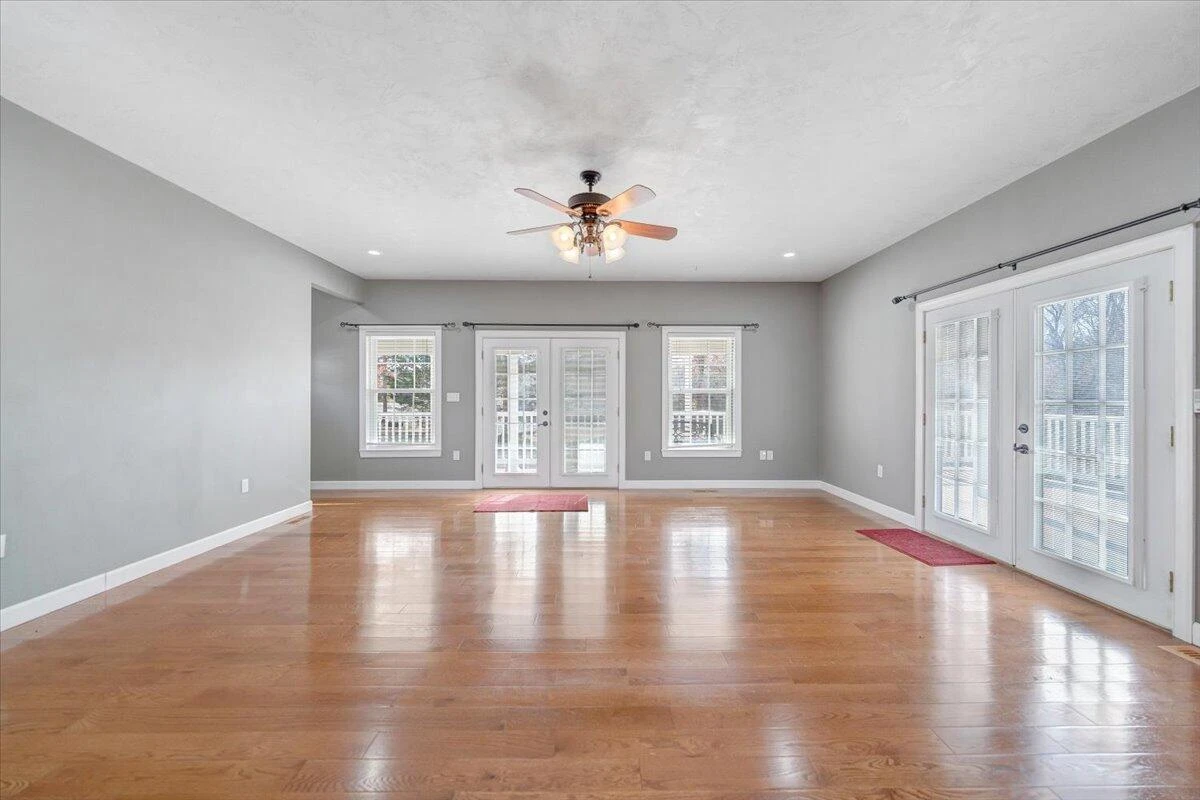 6714 Albert RD - Photo 33