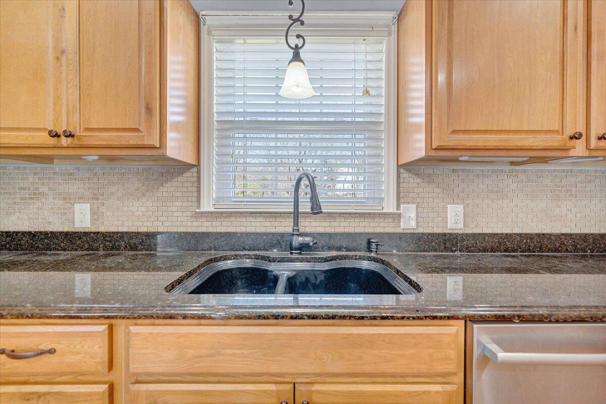 6714 Albert RD - Photo 39