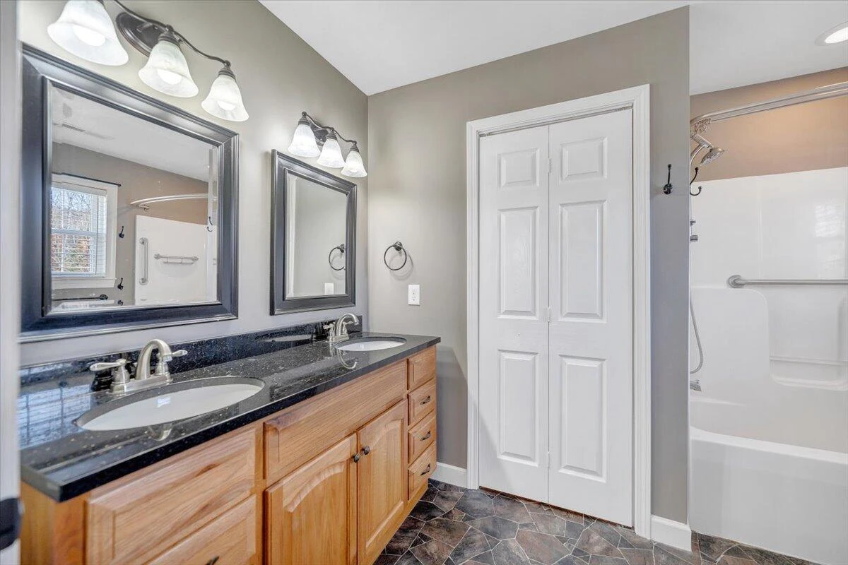 6714 Albert RD - Photo 43