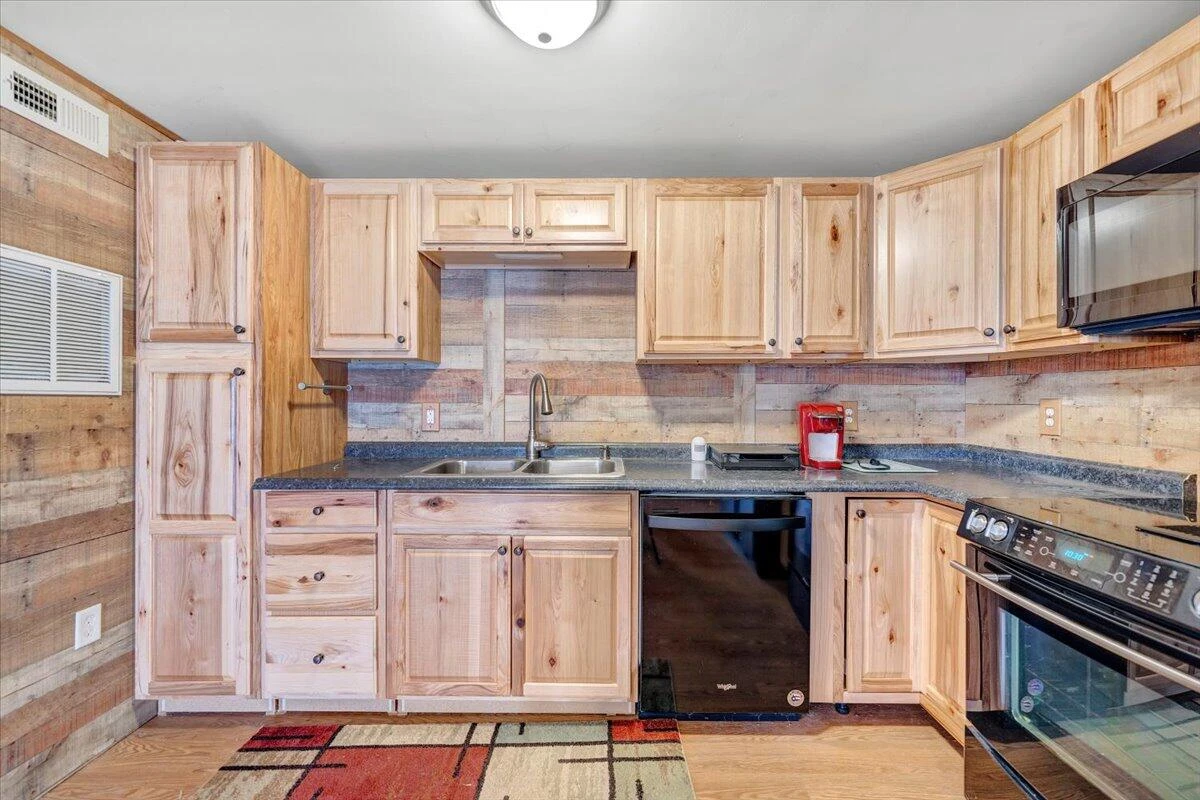 6714 Albert RD - Photo 49