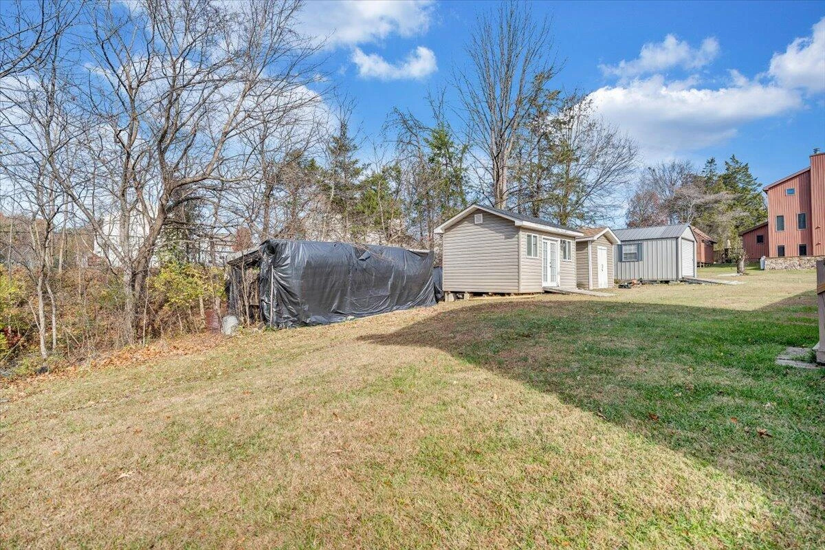 6714 Albert RD - Photo 58