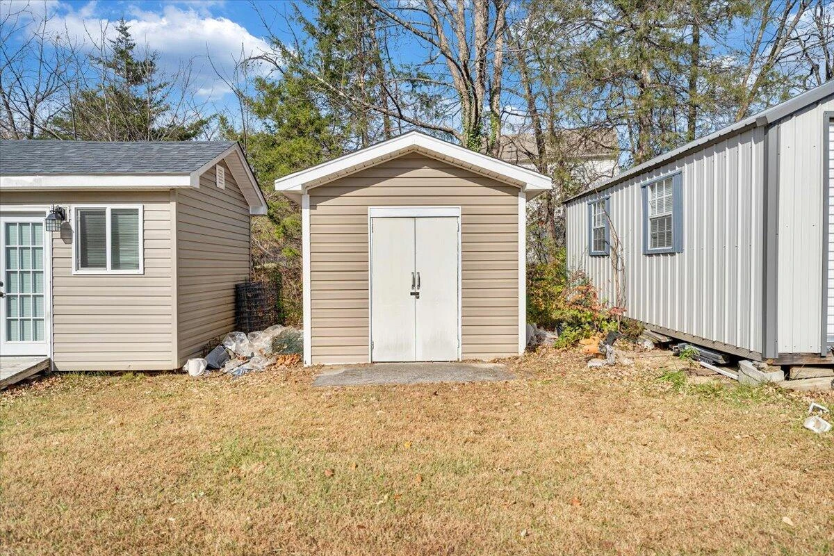 6714 Albert RD - Photo 63