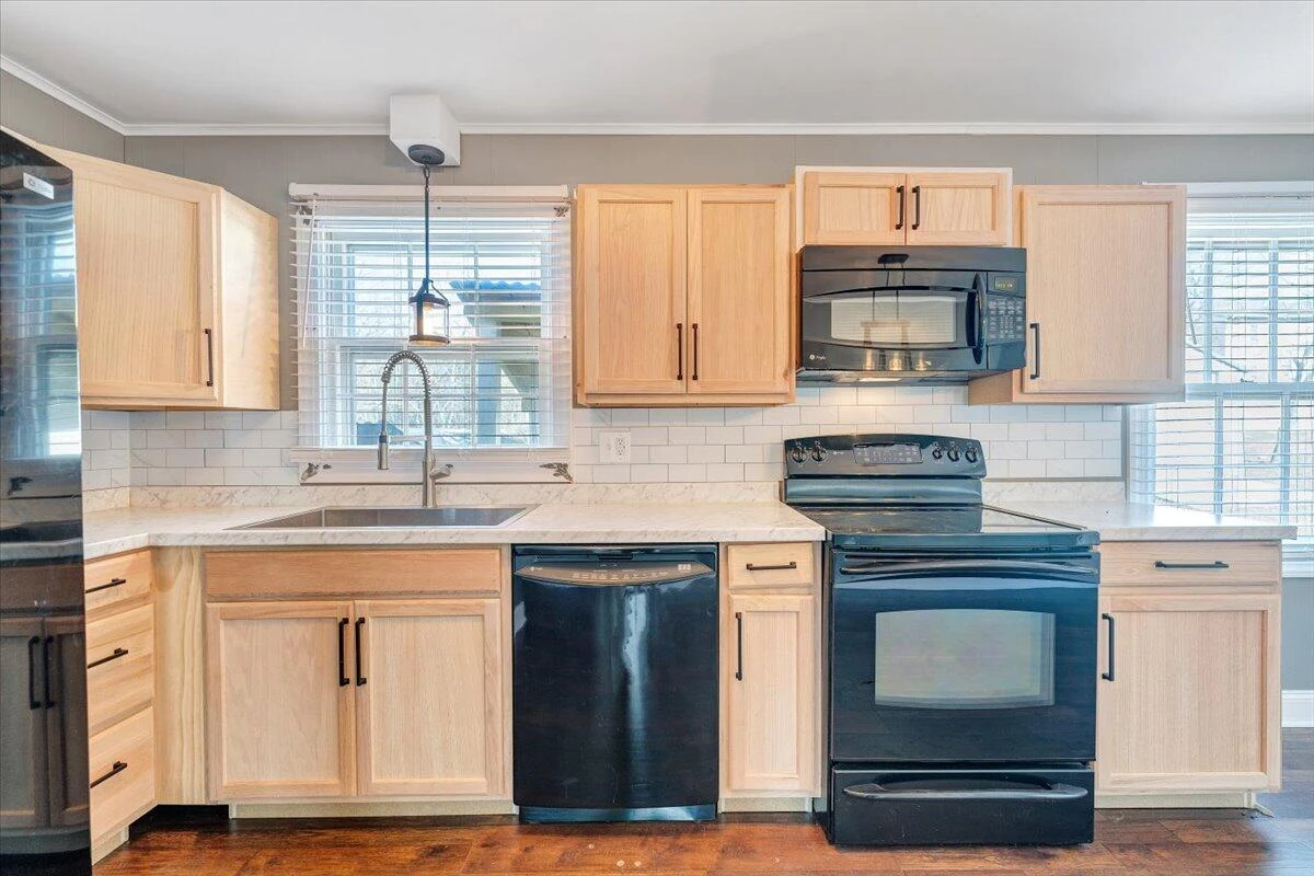6714 Albert RD - Photo 12