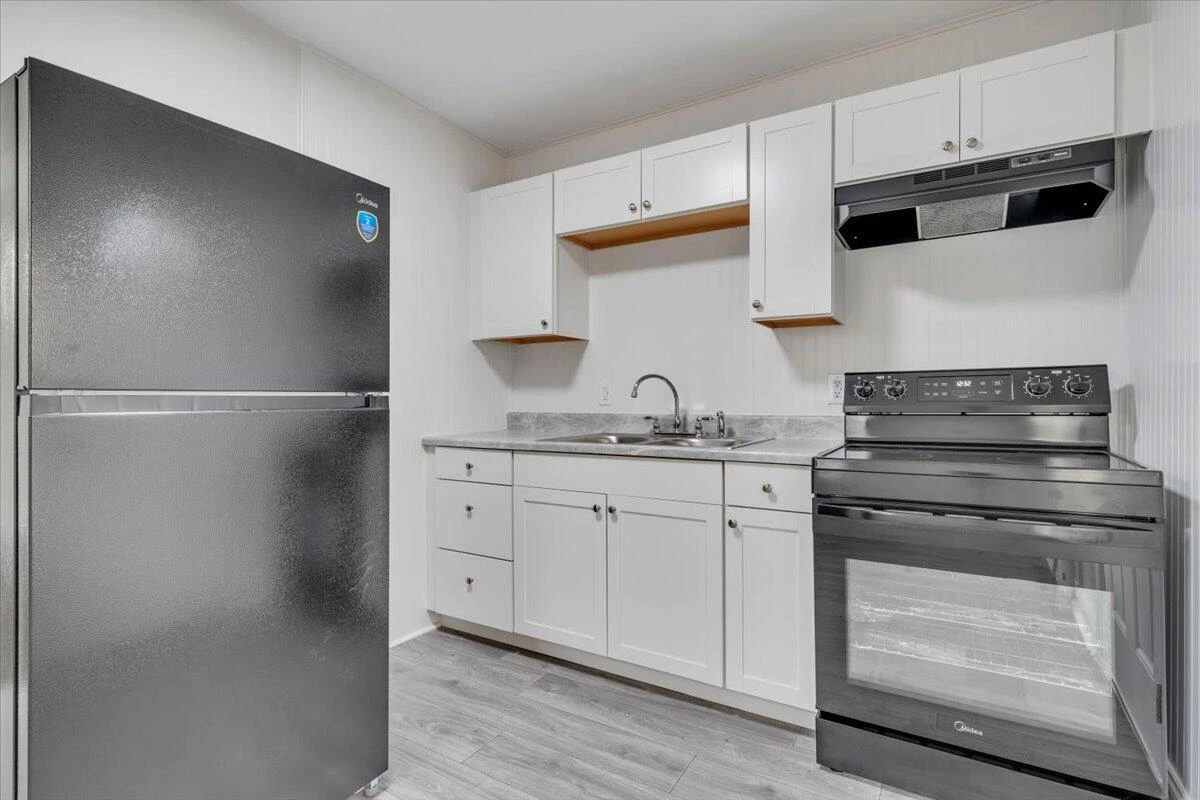 553 Westwood BLVD NW - Photo 7