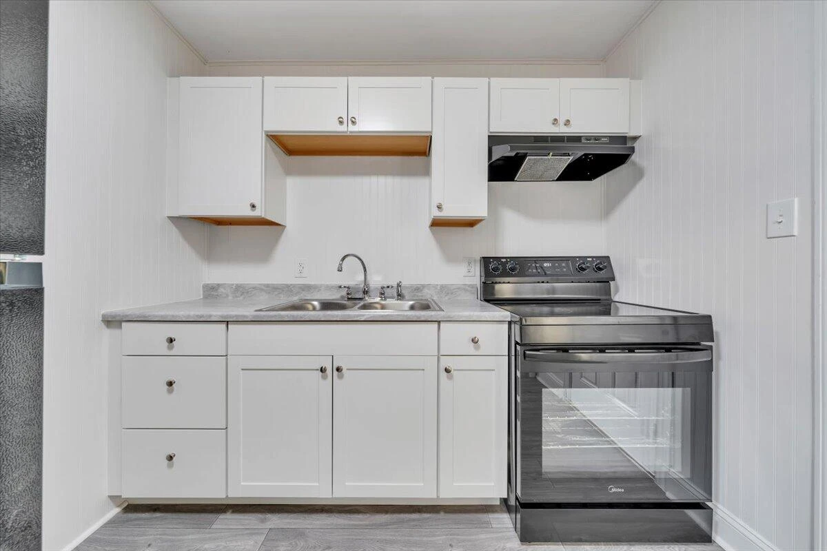553 Westwood BLVD NW - Photo 8