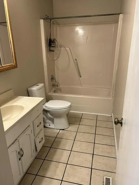 1374 Gillette AVE SE - Photo 13
