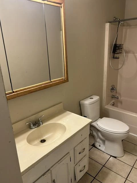 1374 Gillette AVE SE - Photo 17