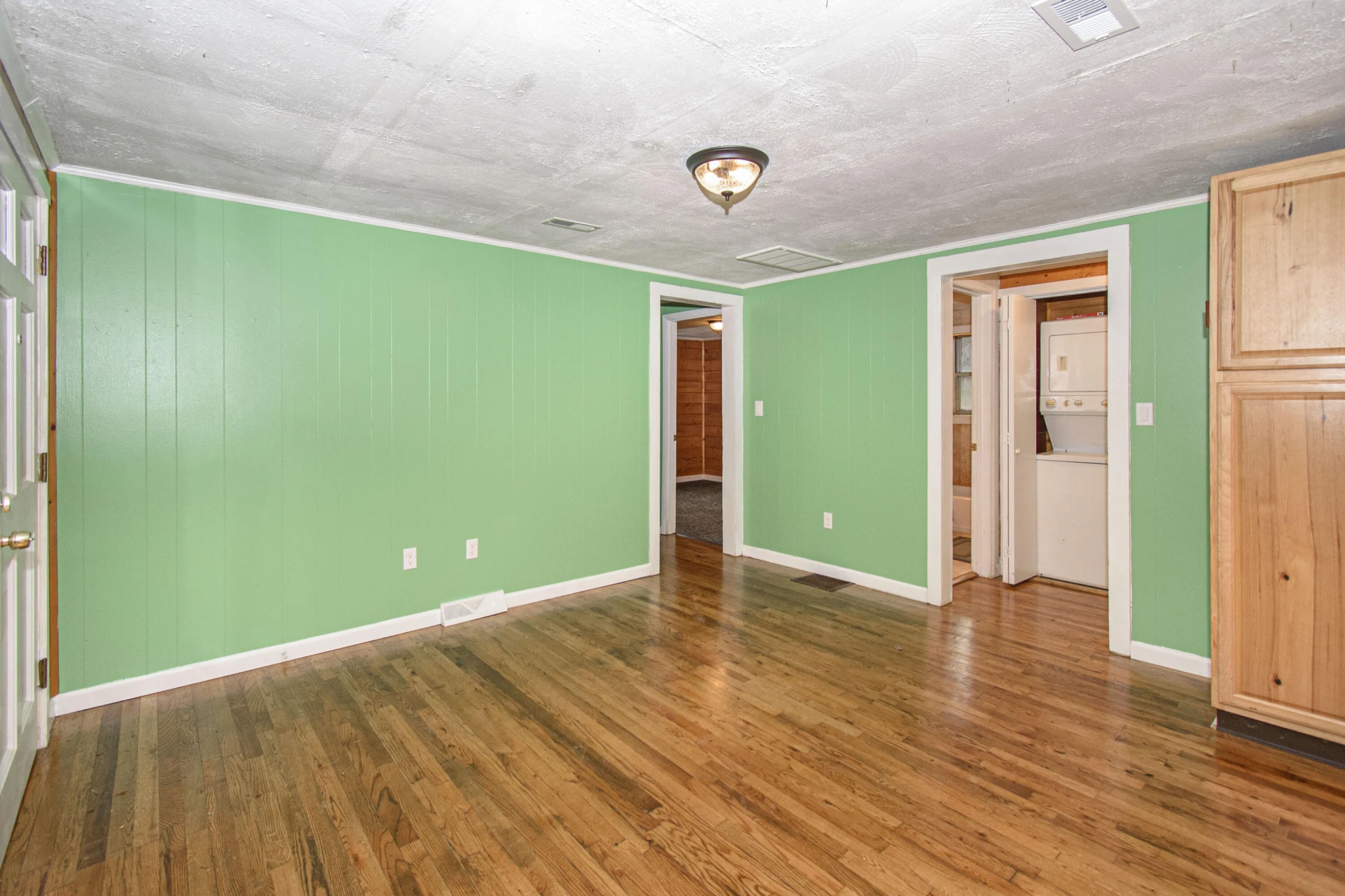 320 Stuart RD SE - Photo 15