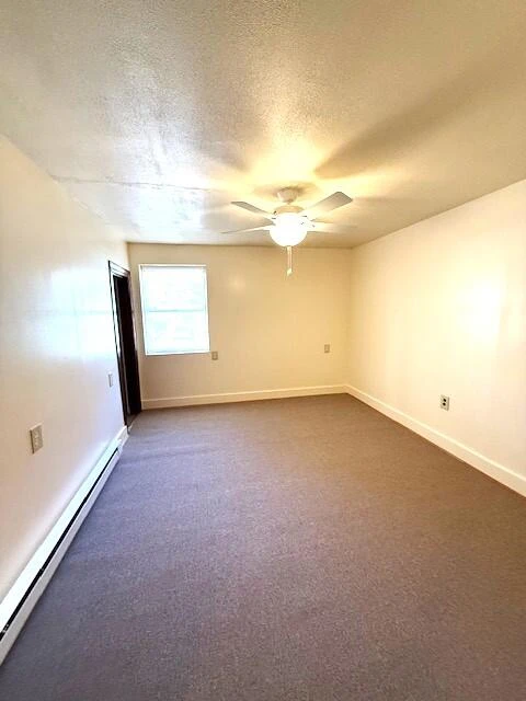 221 E Parrish ST - Photo 11