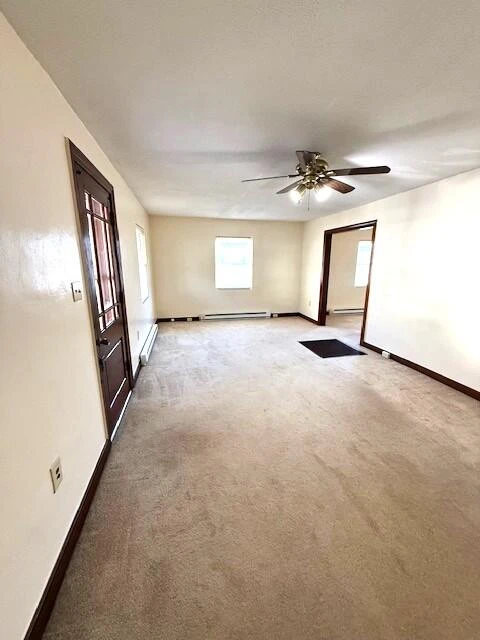 221 E Parrish ST - Photo 2