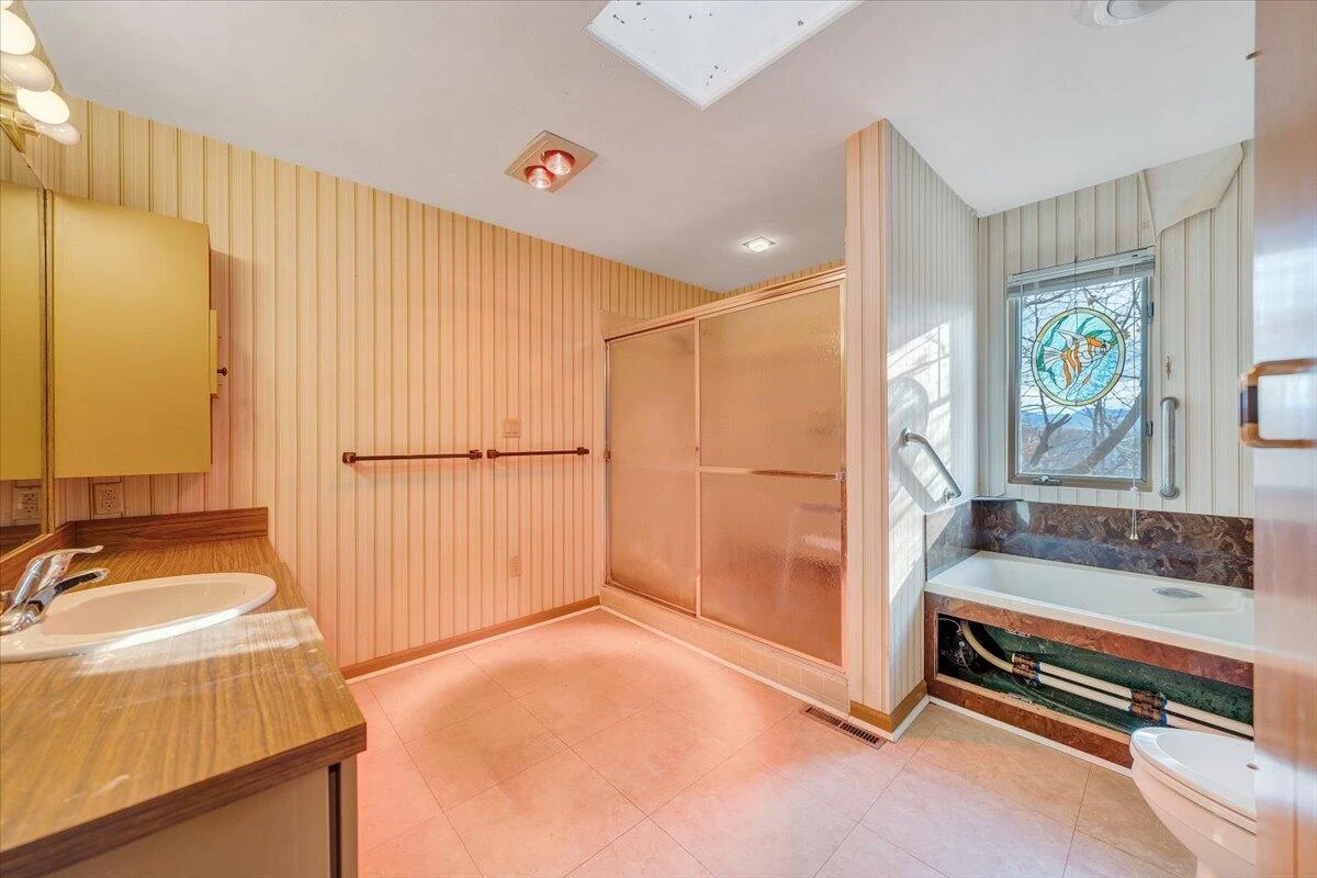 1884 Oak DR - Photo 19