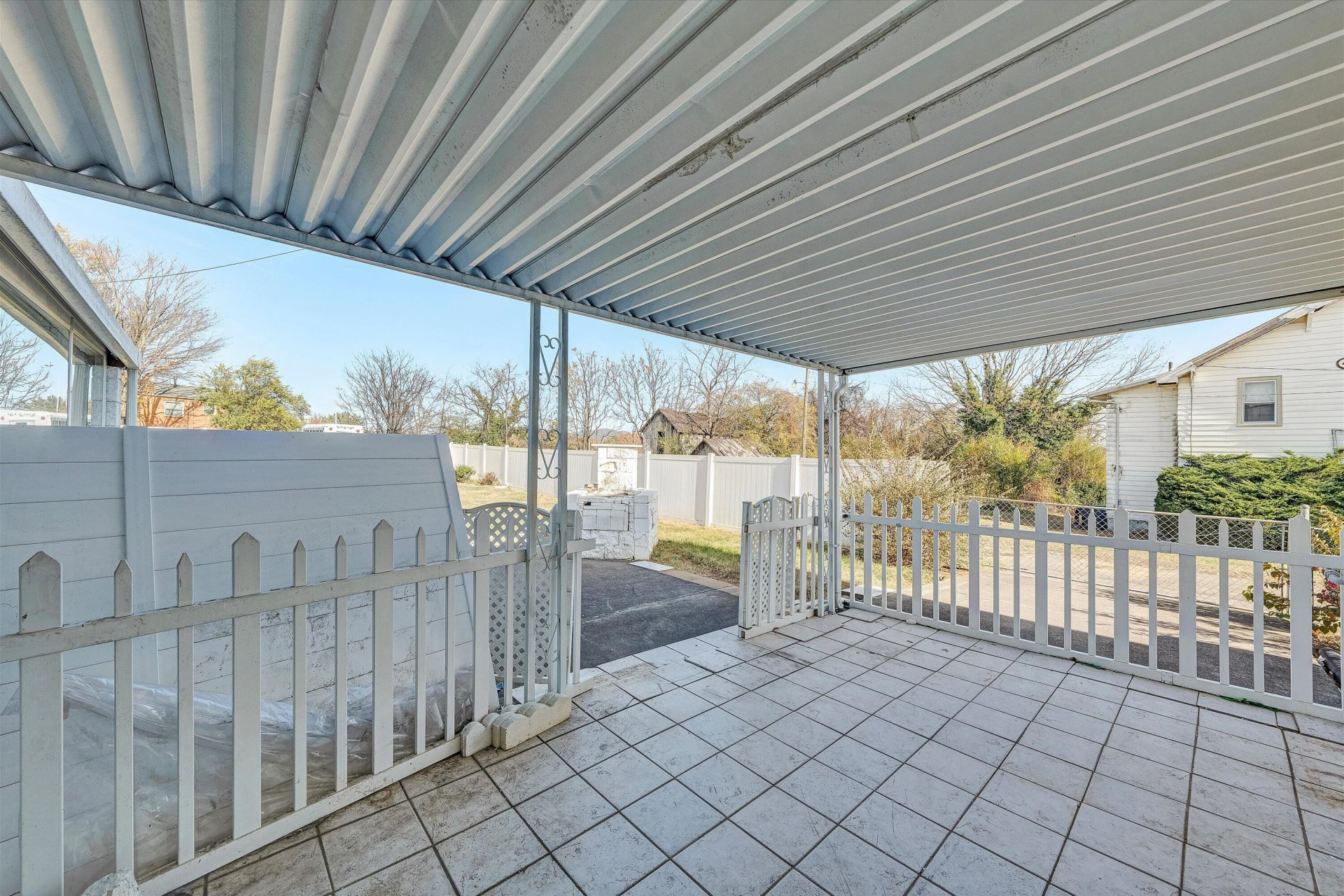 1801 Franwill AVE NW - Photo 29