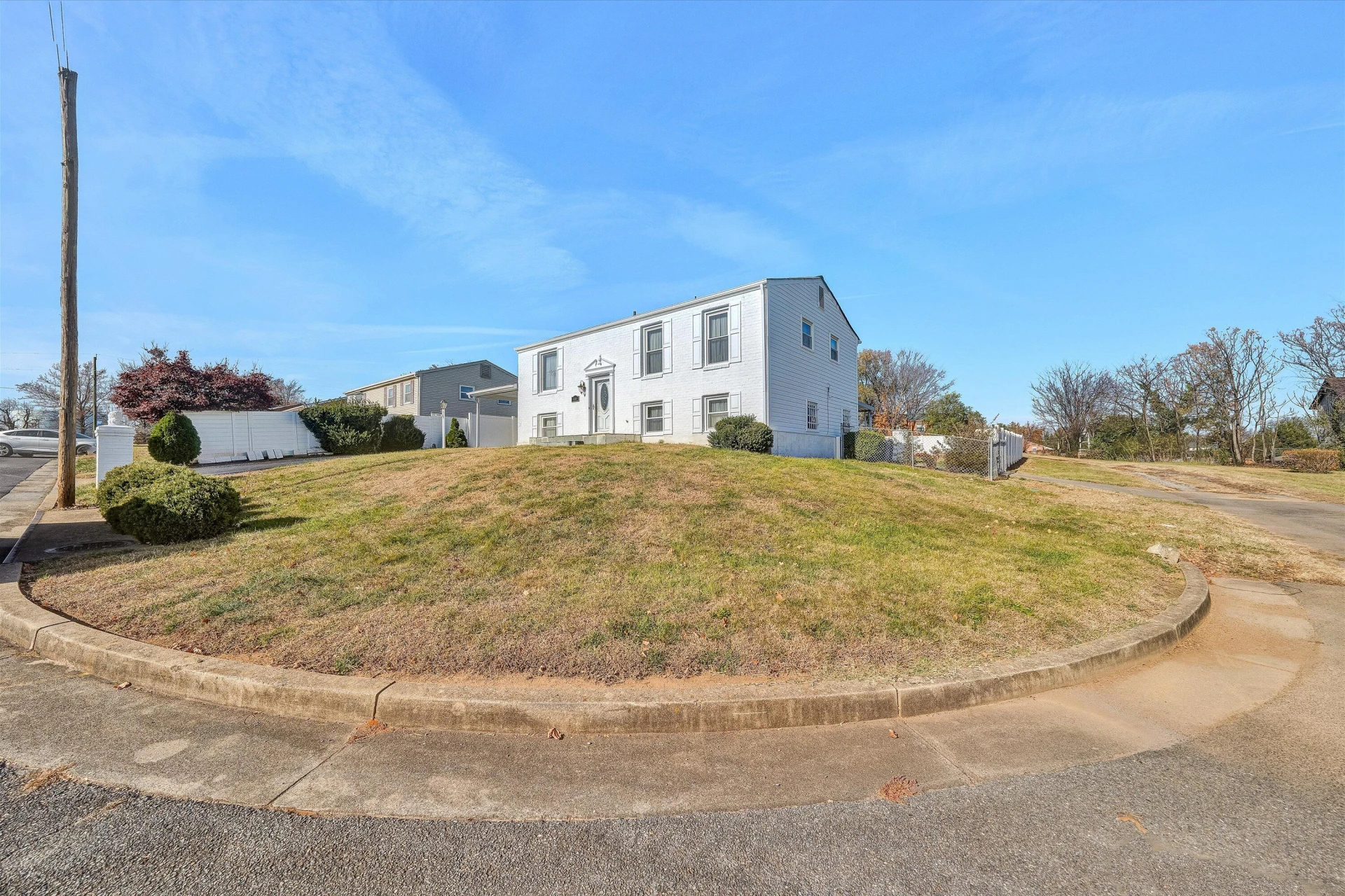 1801 Franwill AVE NW - Photo 5