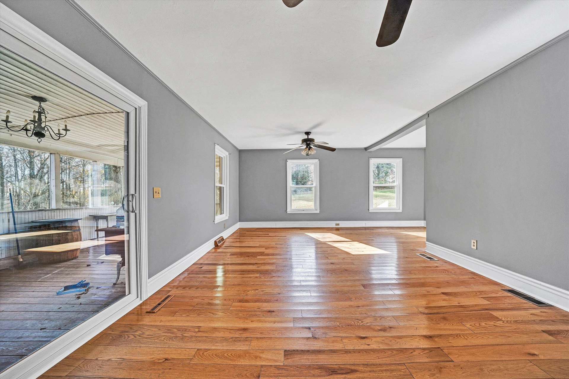 412 WRAYS CHAPEL RD - Photo 6