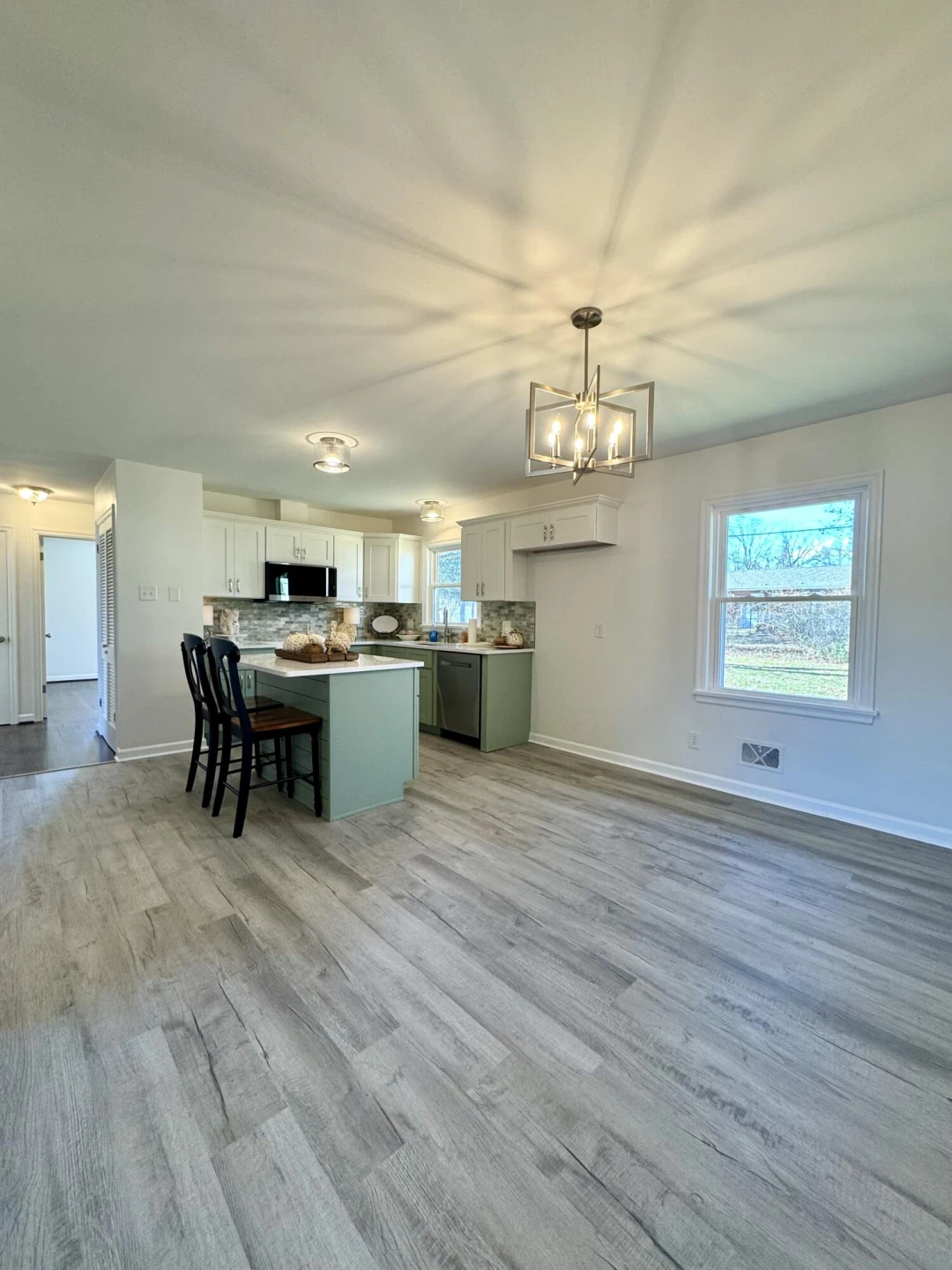 1221 Hamilton AVE - Photo 10