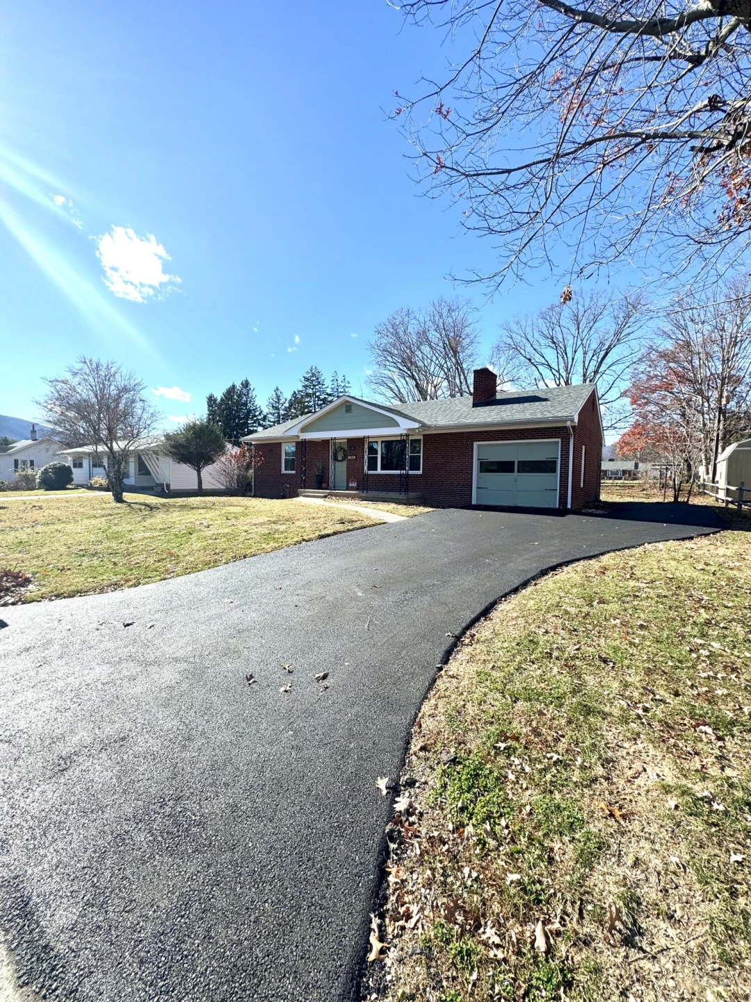 1221 Hamilton AVE - Photo 2