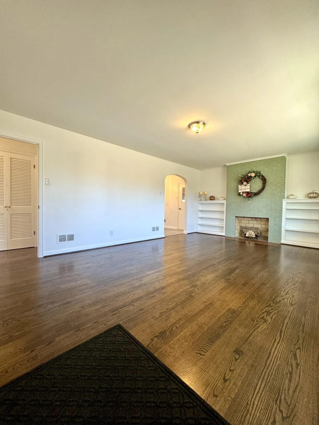 1221 Hamilton AVE - Photo 4