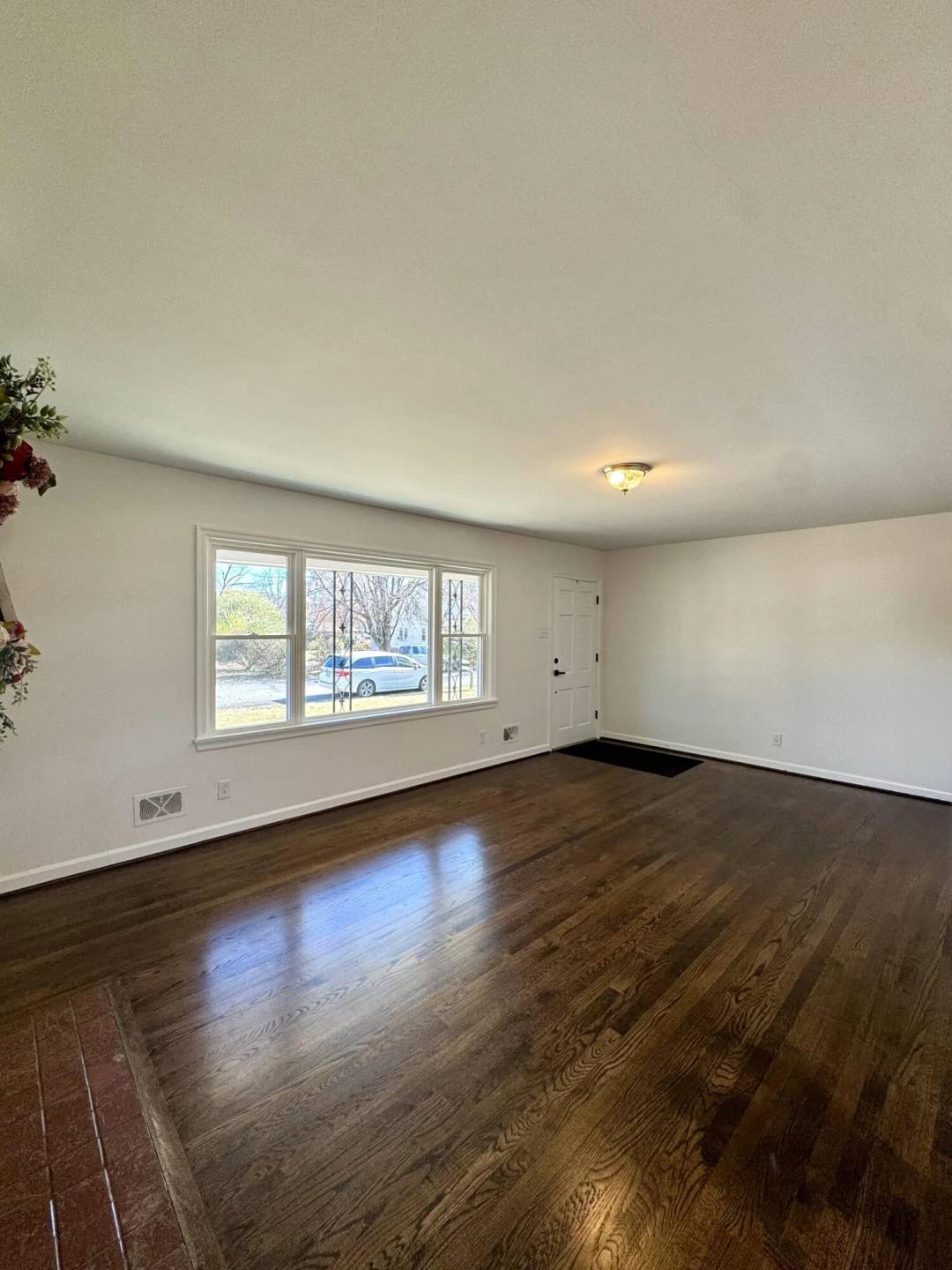 1221 Hamilton AVE - Photo 6