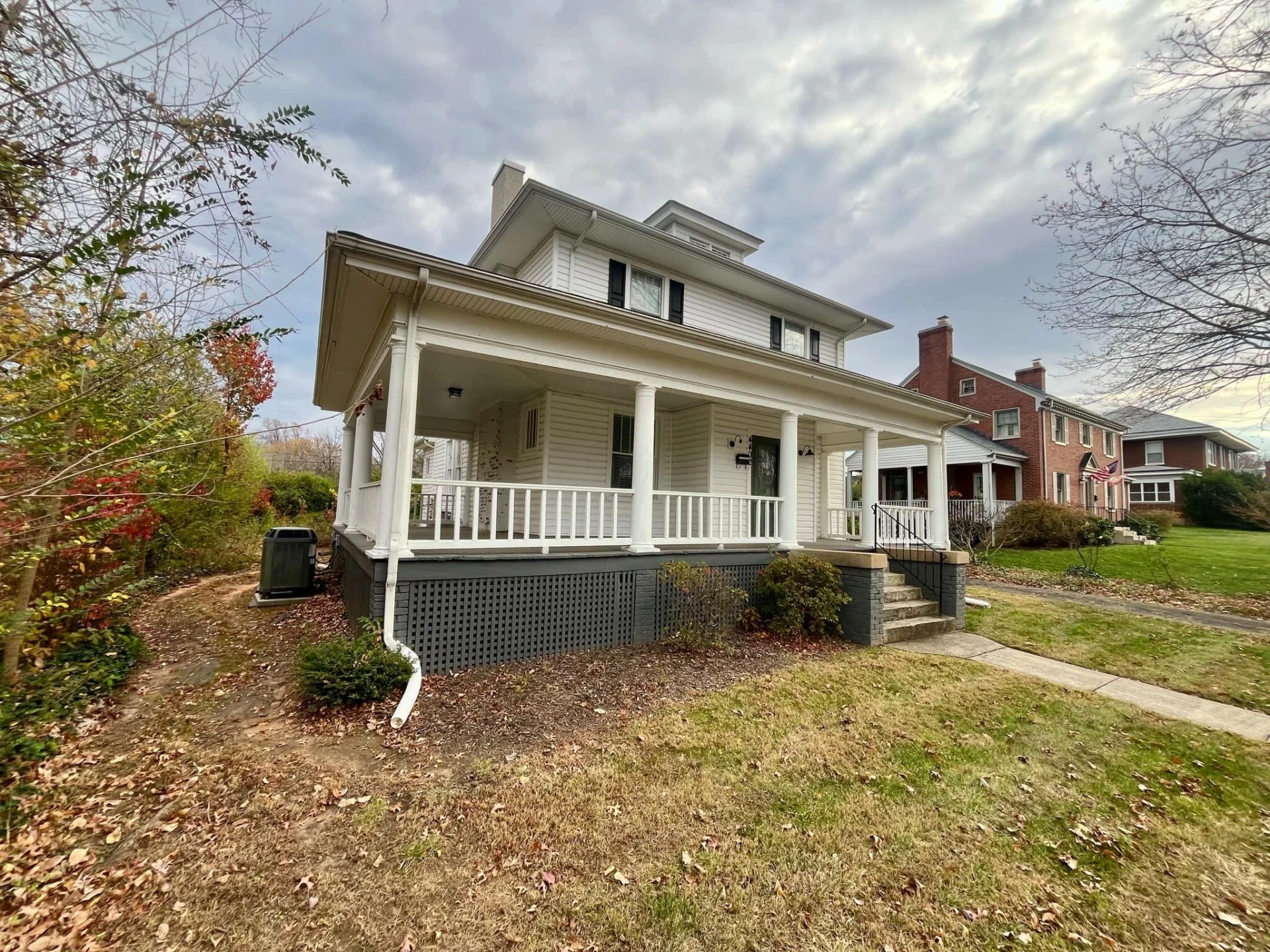 4402 Hilltop DR - Photo 6