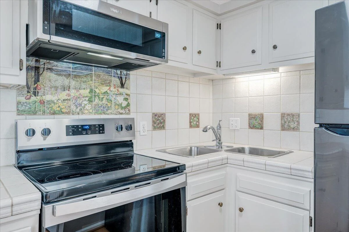 3319 Stonehenge Square - Photo 21