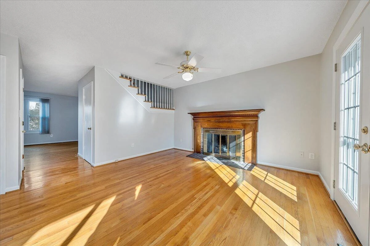 3319 Stonehenge Square - Photo 23